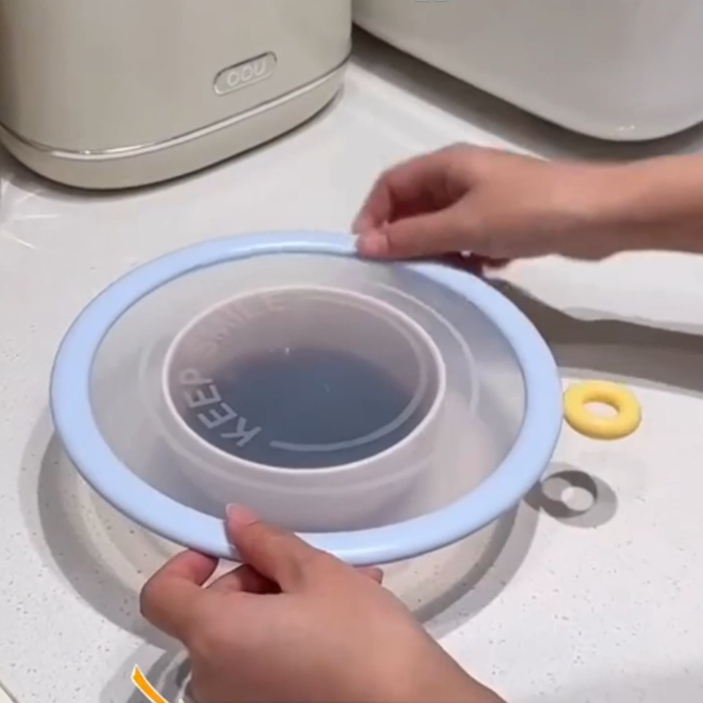 Silicone food storage lids